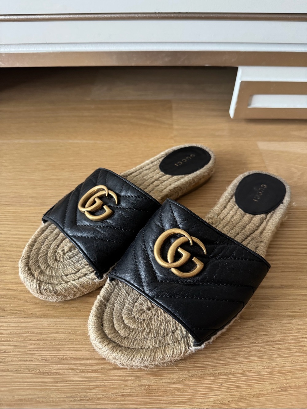Gucci Black Leather Slide Sandals with Gold Double G